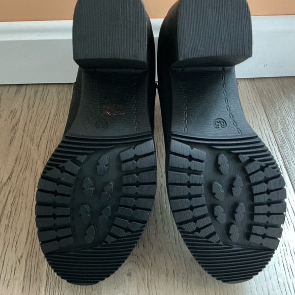 Dream Pairs Chunky High Heel Chelsea Ankle Boots | Black | Size 6.5 - Picture 7 of 13